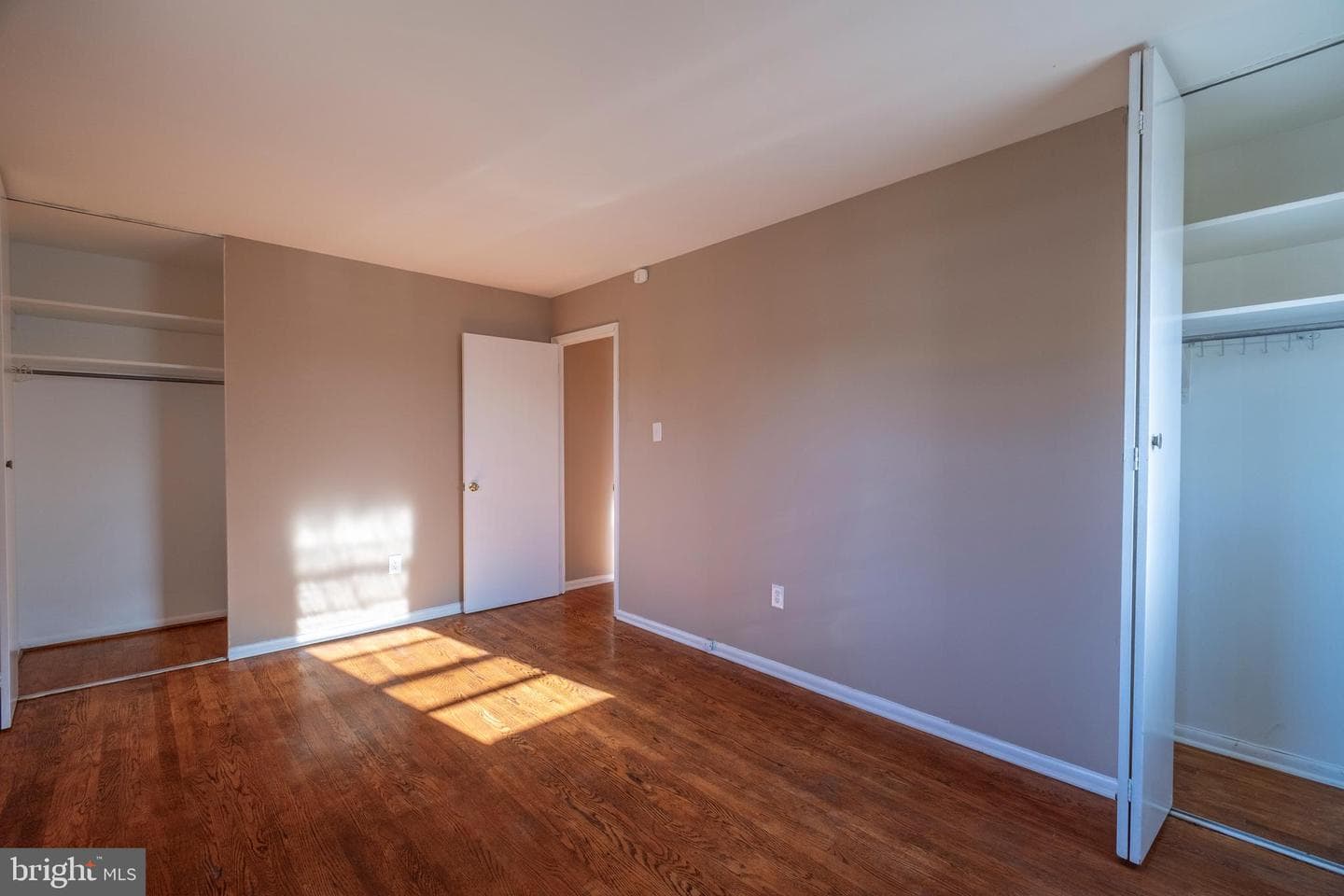 4718 Mercury Drive photo 17