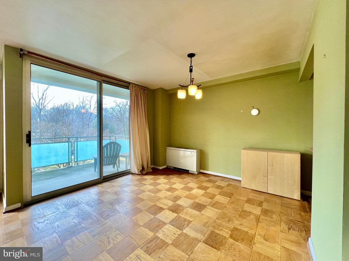 10201 Grosvenor Place #404 photo 5