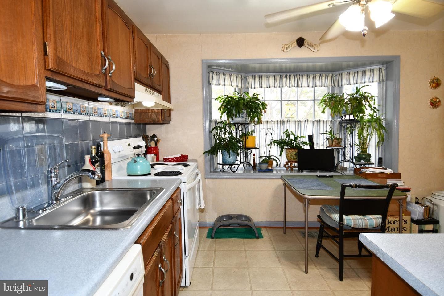 61 Oak Shade Road photo 9