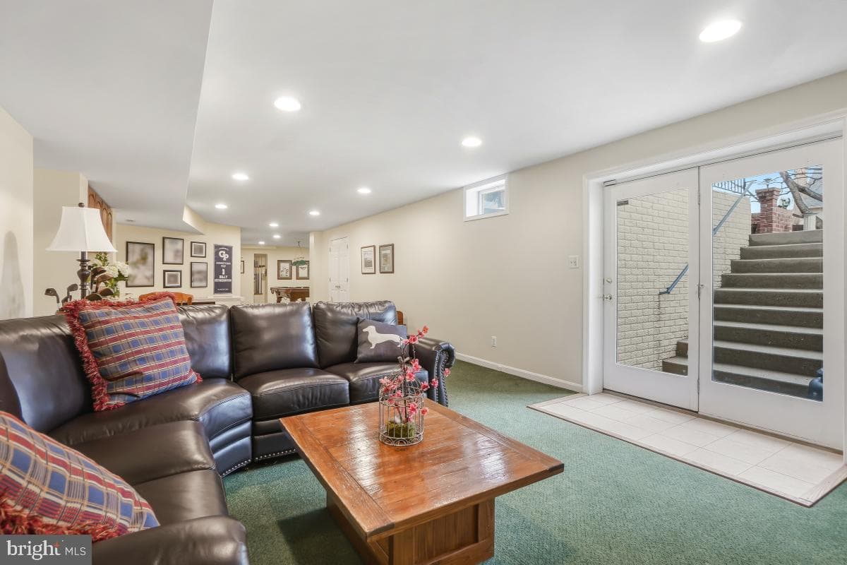 16405 Upbrook Court photo 37