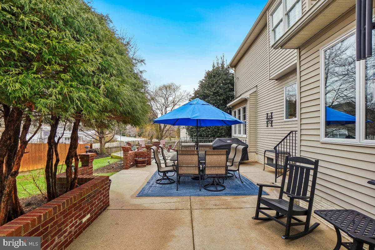 16405 Upbrook Court photo 39