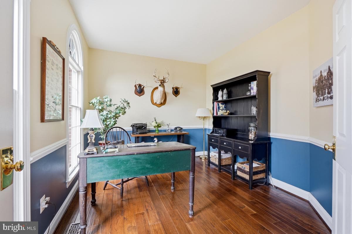 16405 Upbrook Court photo 4