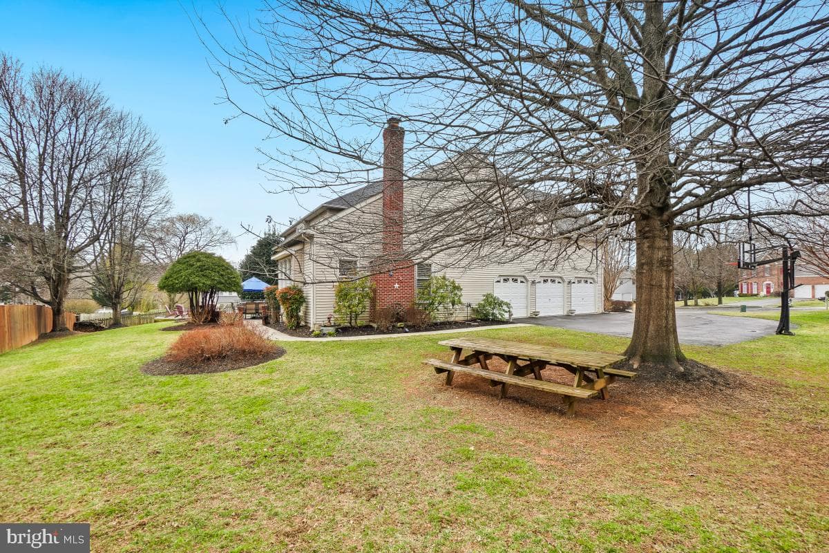 16405 Upbrook Court photo 45
