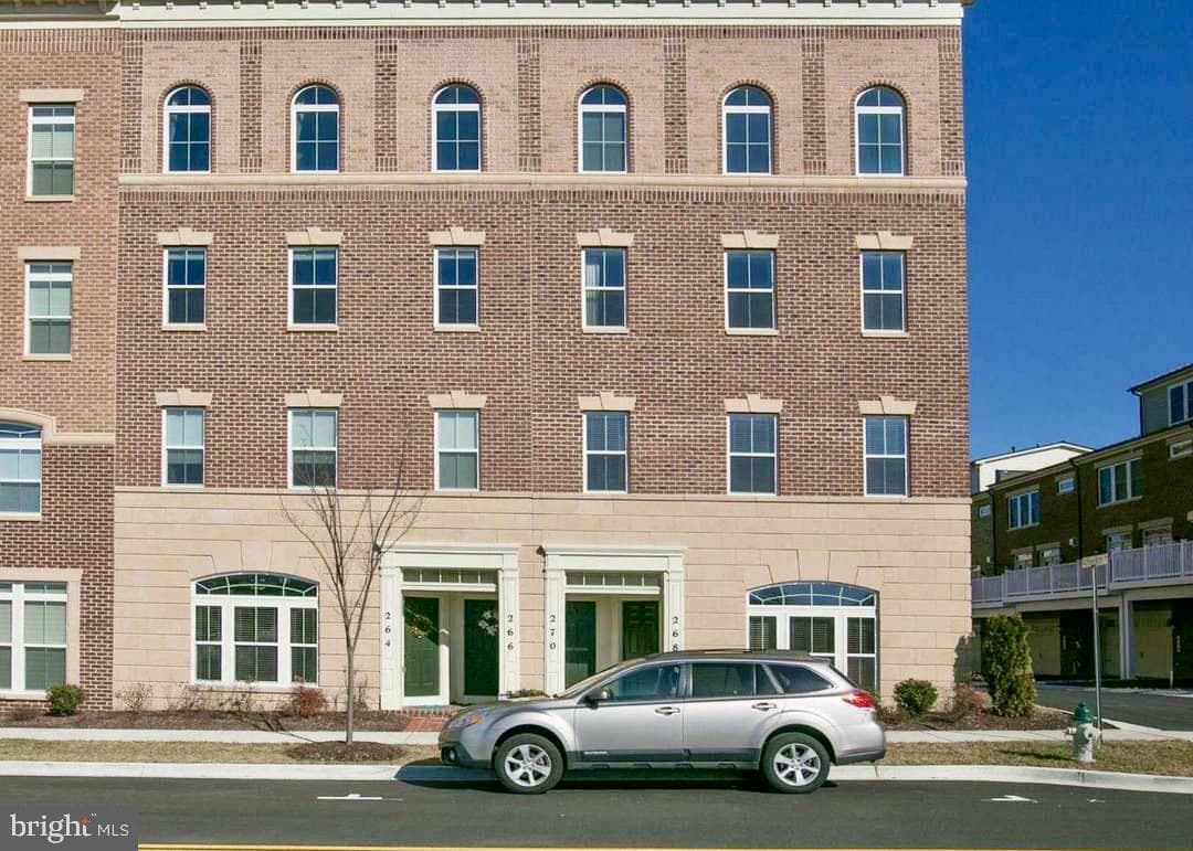 264 Urban Avenue #264