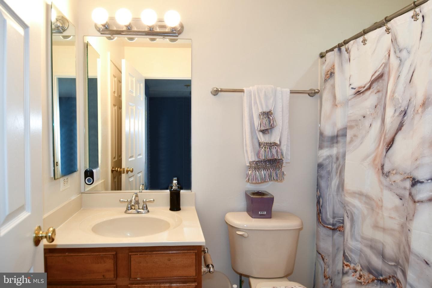14528 Fairdale Road photo 46