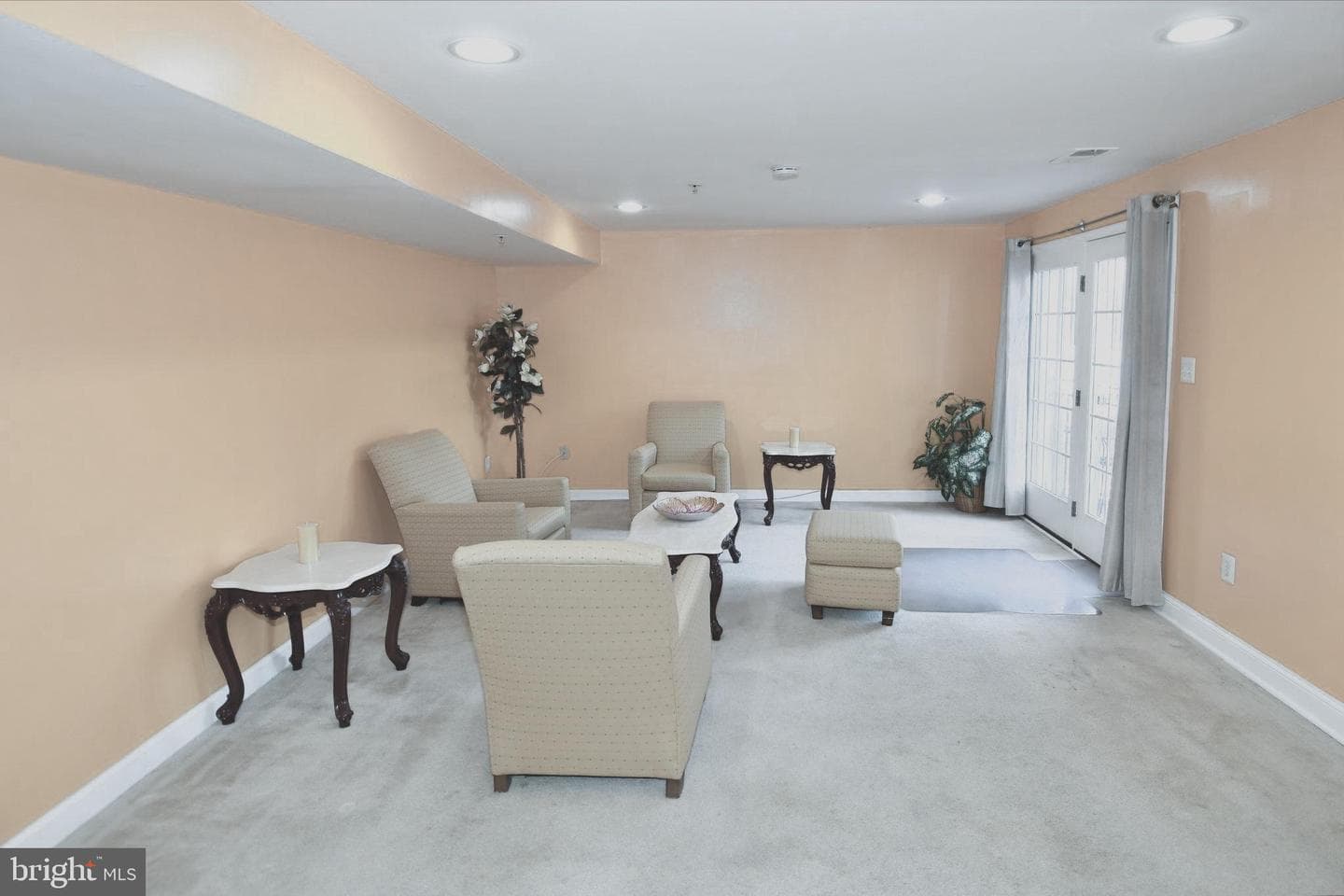 14528 Fairdale Road photo 48