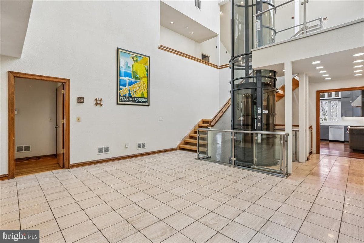11112 Tara Rd photo 7