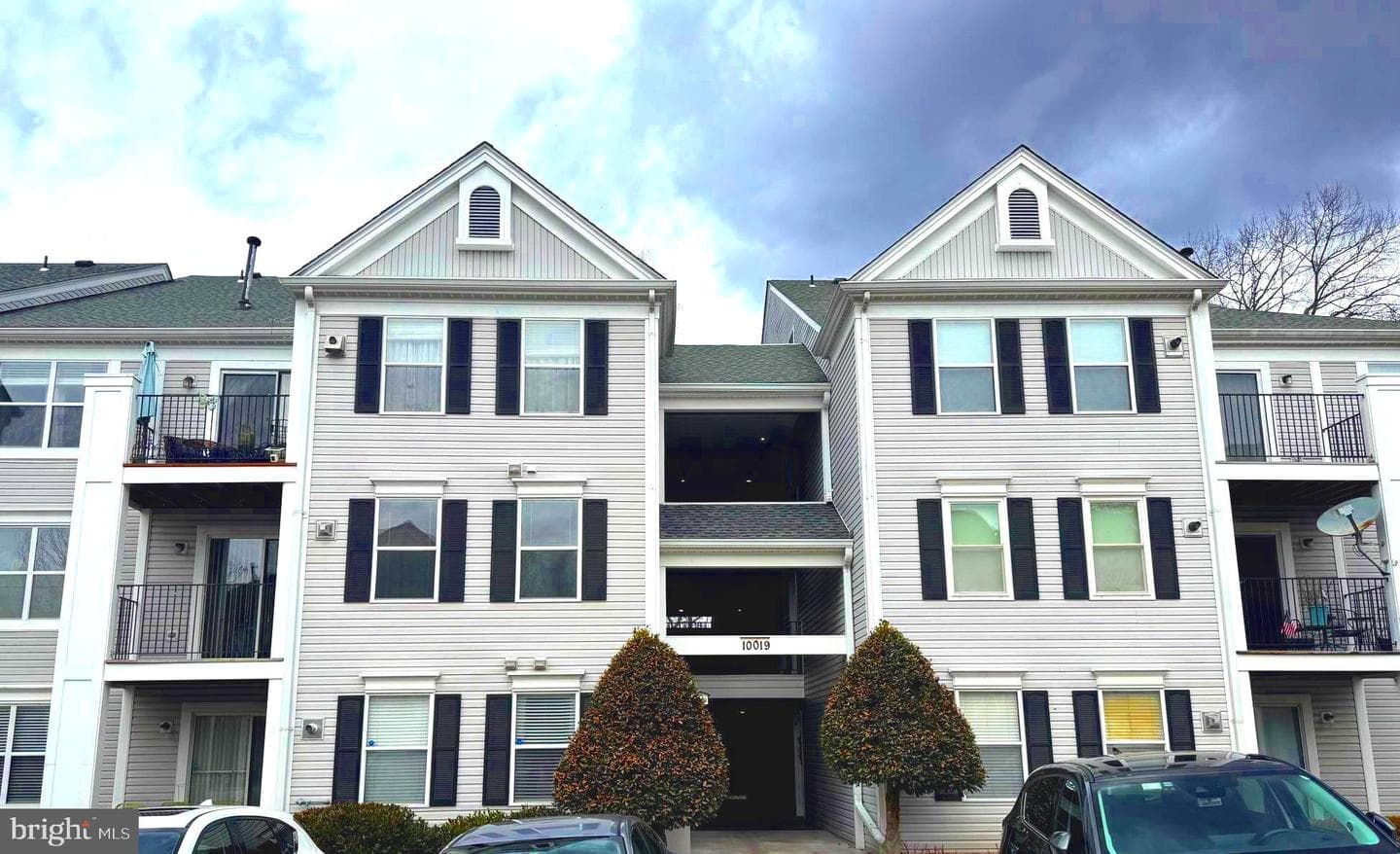 10019 Vanderbilt #unit 7 photo 1