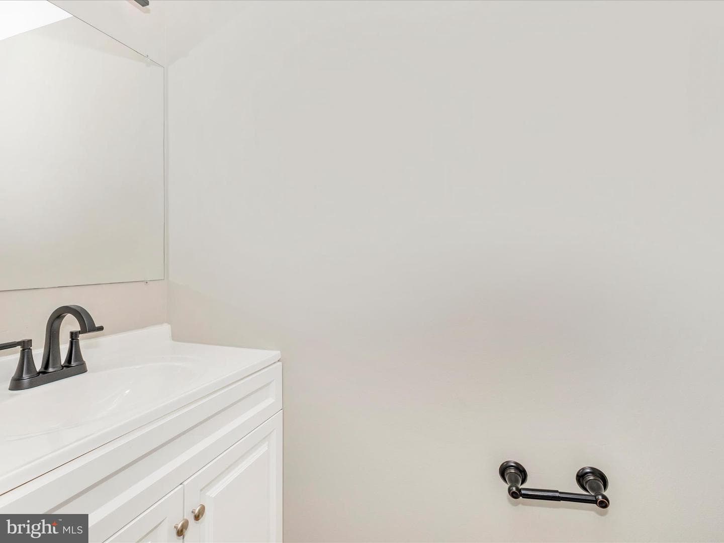 11 Ingleside Court photo 18