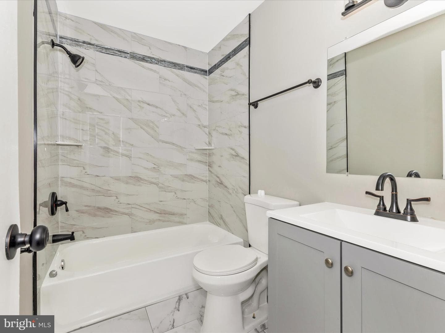 11 Ingleside Court photo 25