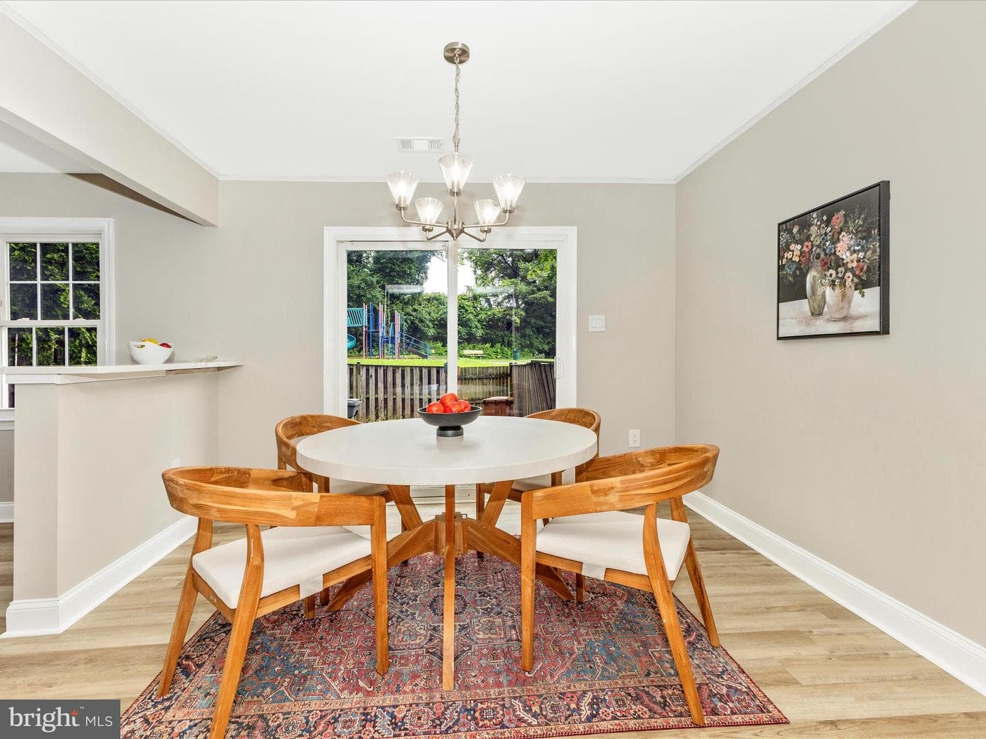 11 Ingleside Court photo 9