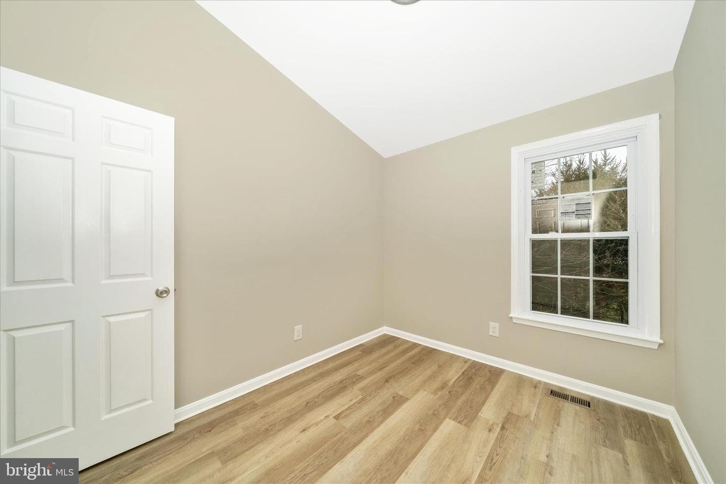 8648 Fountain Valley Drive photo 31
