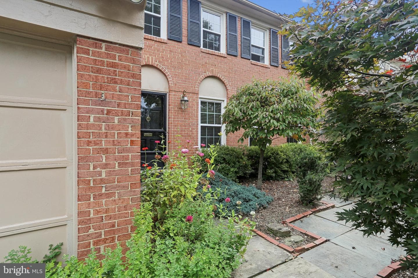 10233 Gainsborough photo 5