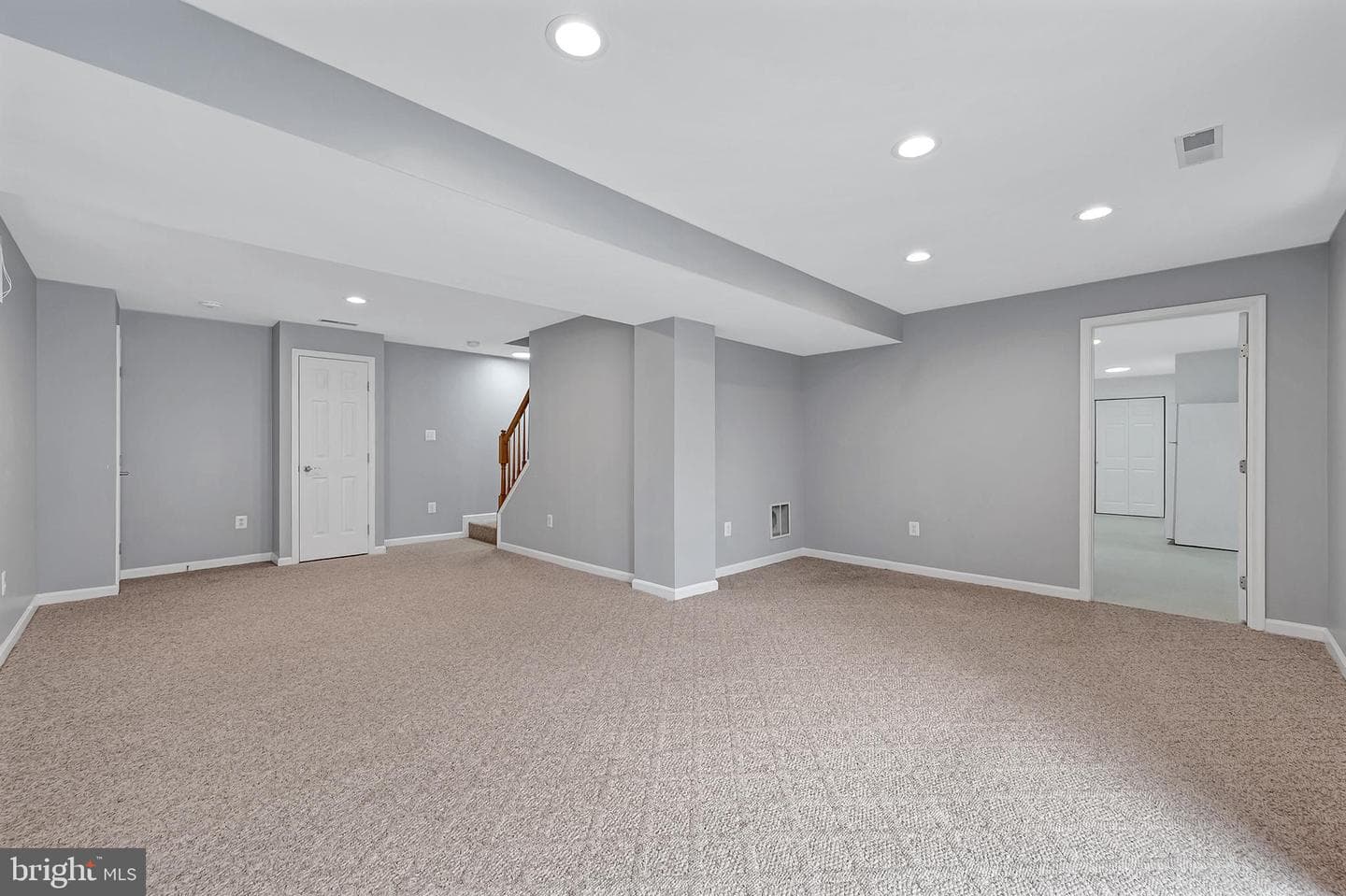 21319 Emerald Drive photo 25