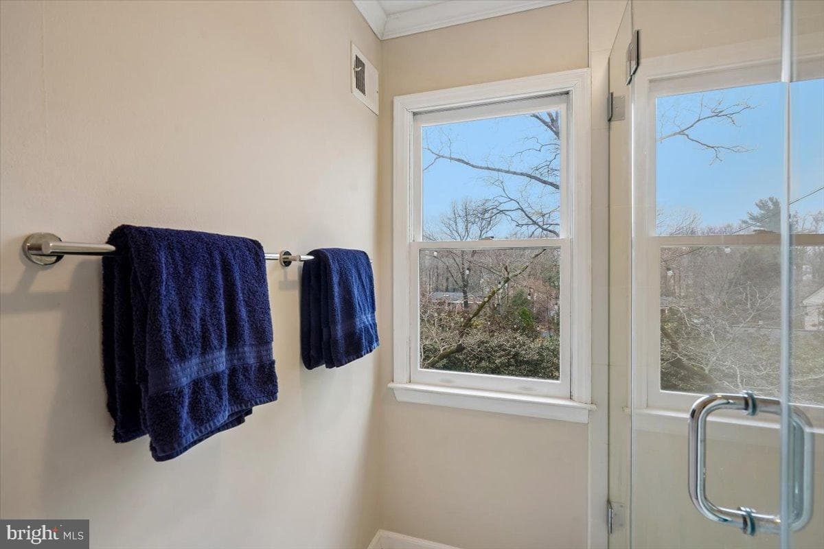 8812 Maxwell Drive photo 21