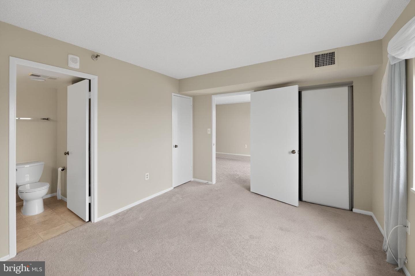 15107 Interlachen Drive #2-1022 photo 17