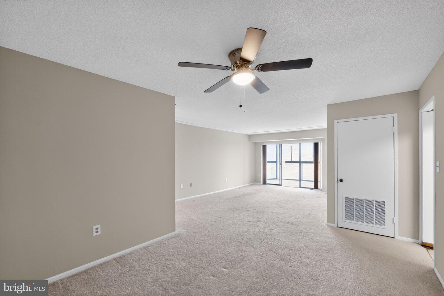 15107 Interlachen Drive #2-1022 photo 8