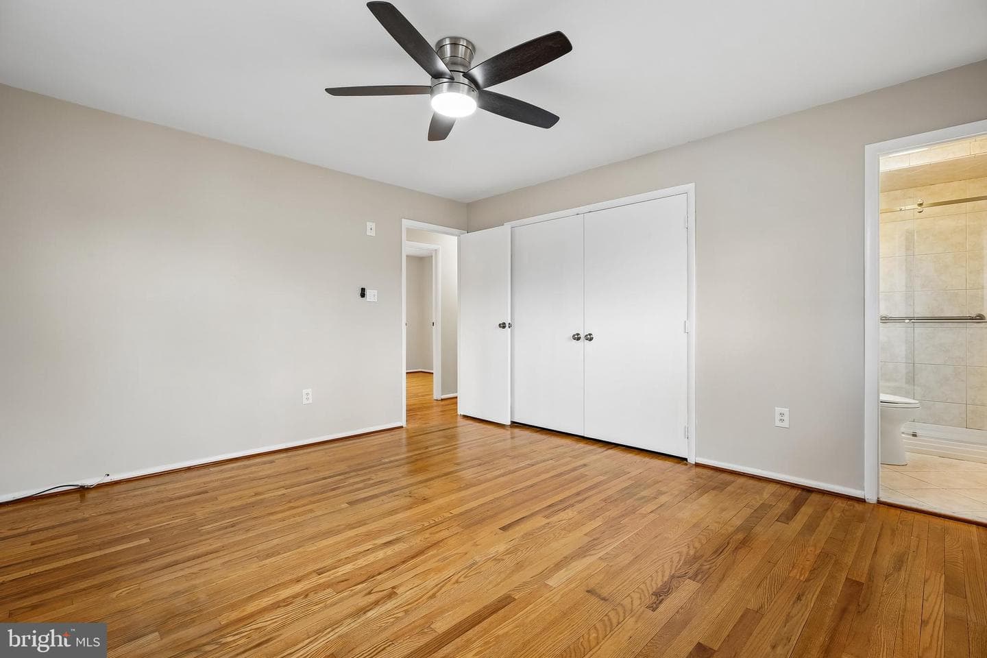 14020 Congress Drive photo 12