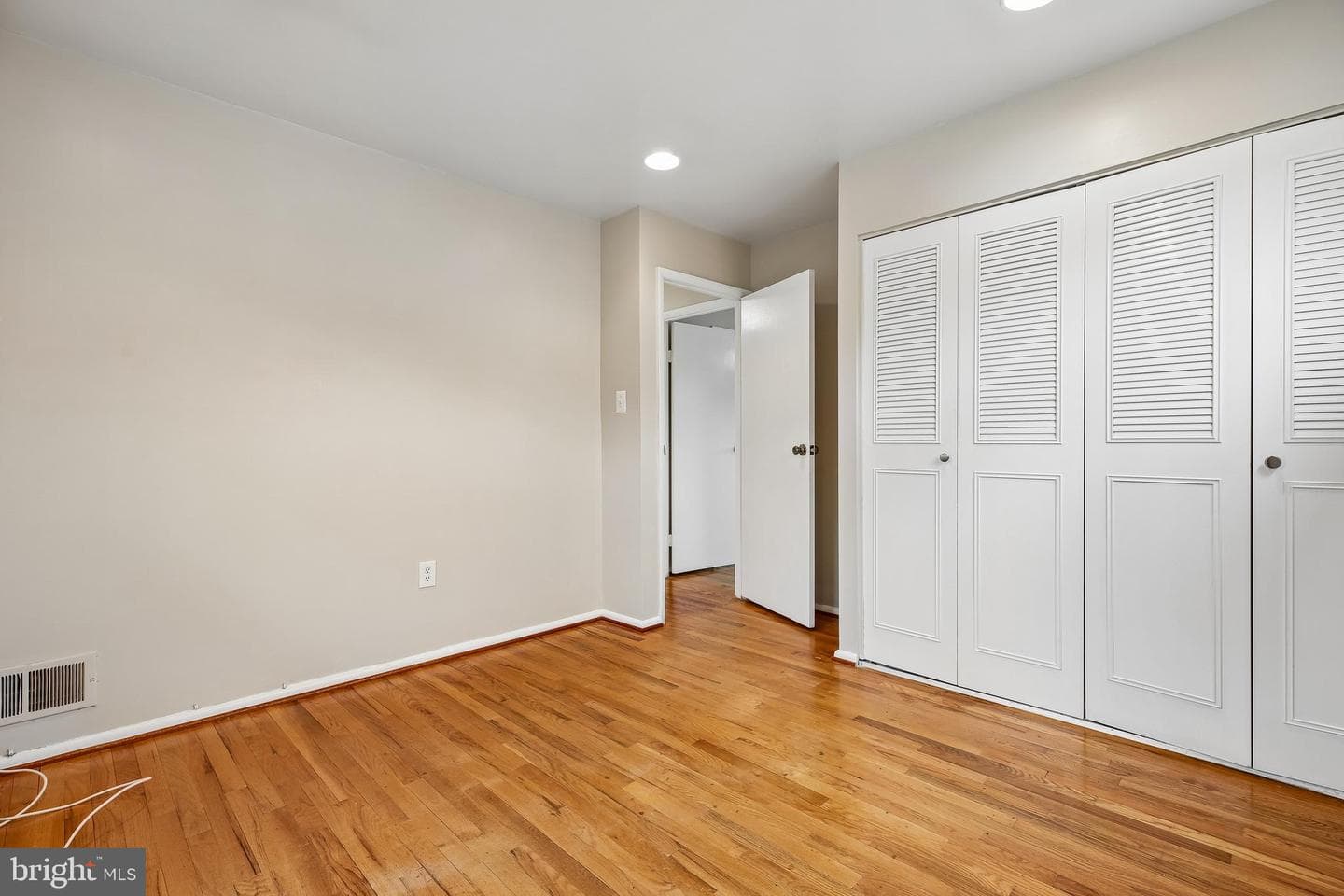 14020 Congress Drive photo 15