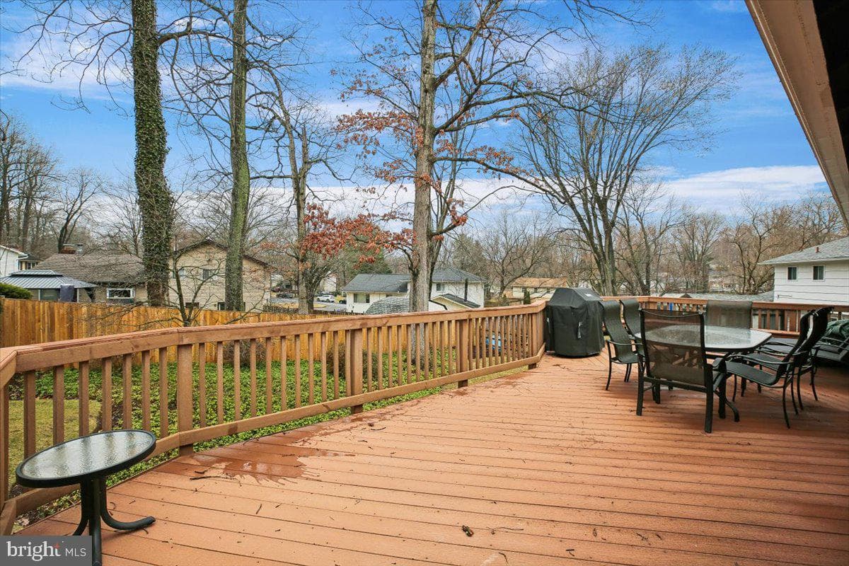 14020 Congress Drive photo 29
