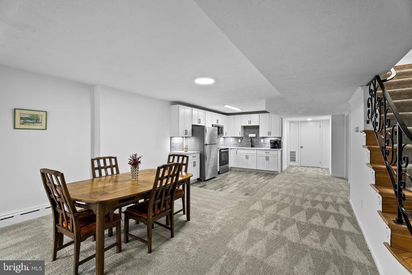 512 Quaint Acres Drive photo 24
