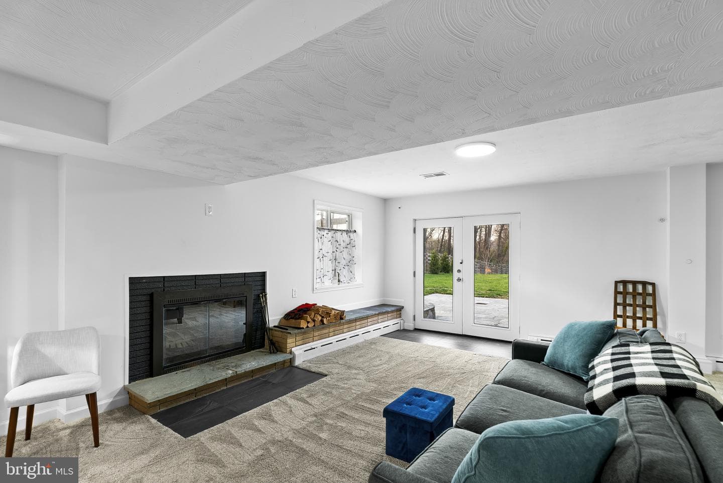 512 Quaint Acres Drive photo 28