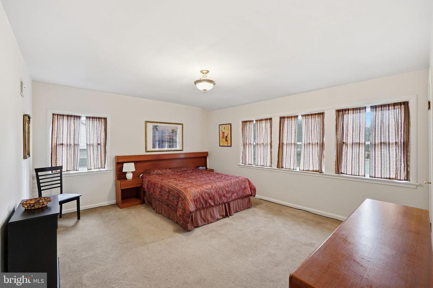 7607 Maryknoll Avenue photo 32