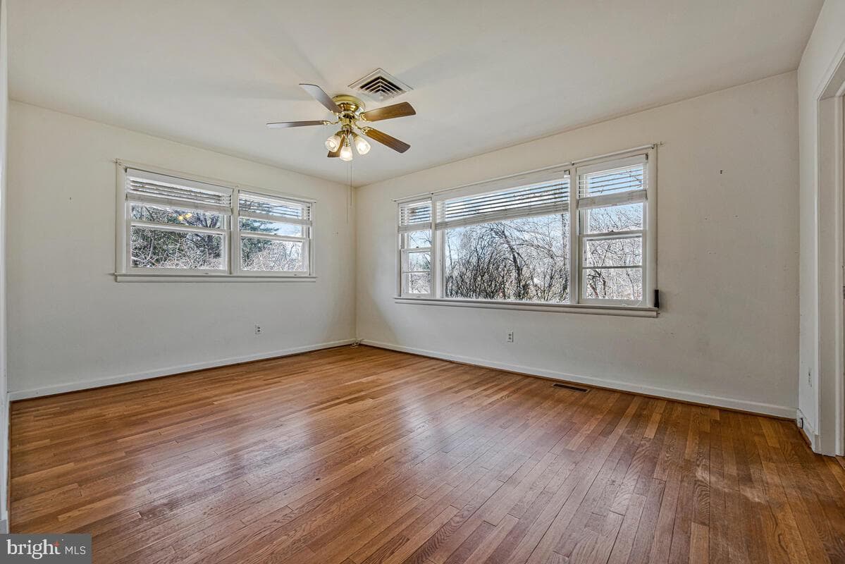 13524 Sherwood Forest Drive photo 19