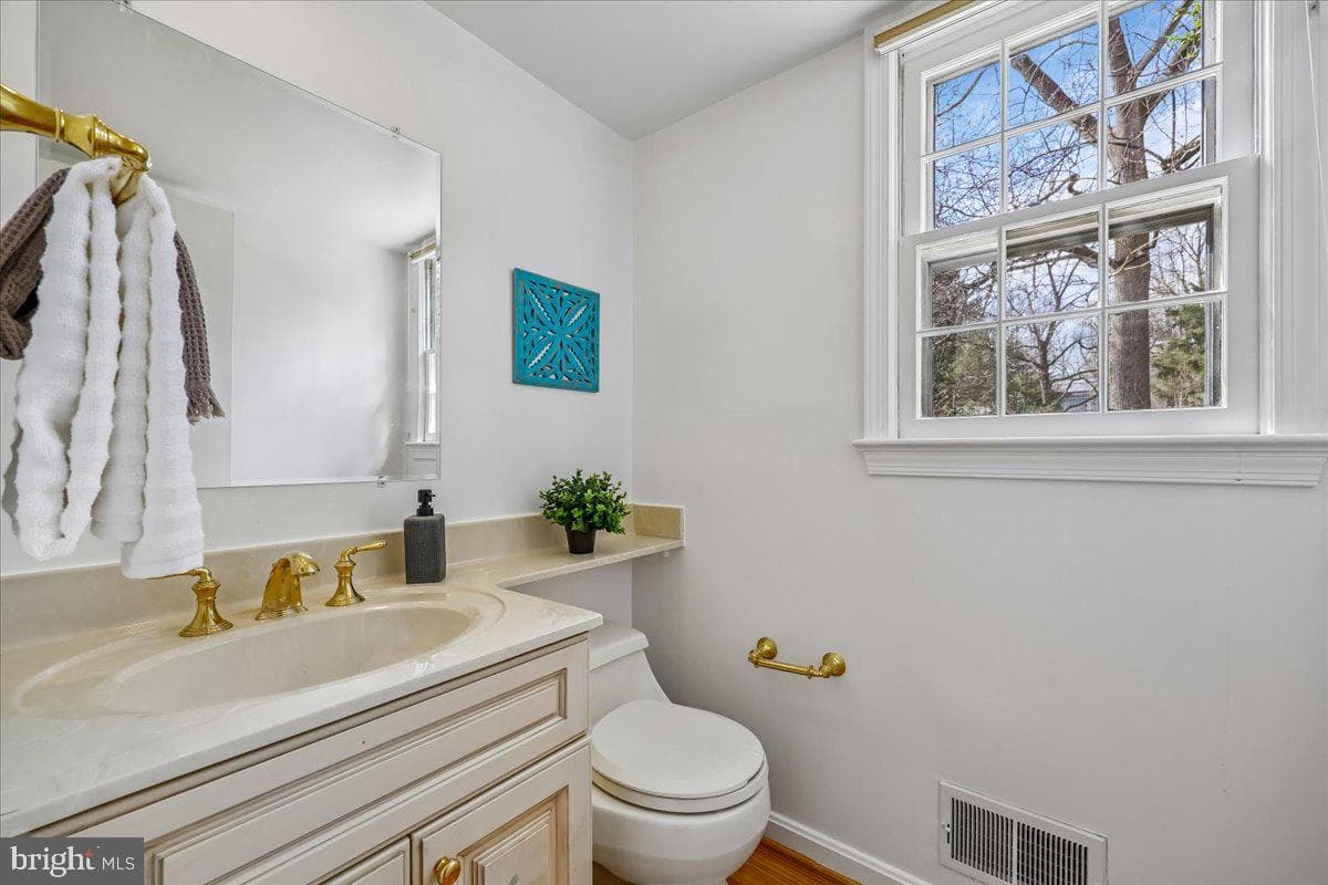 15012 Redgate Drive photo 18