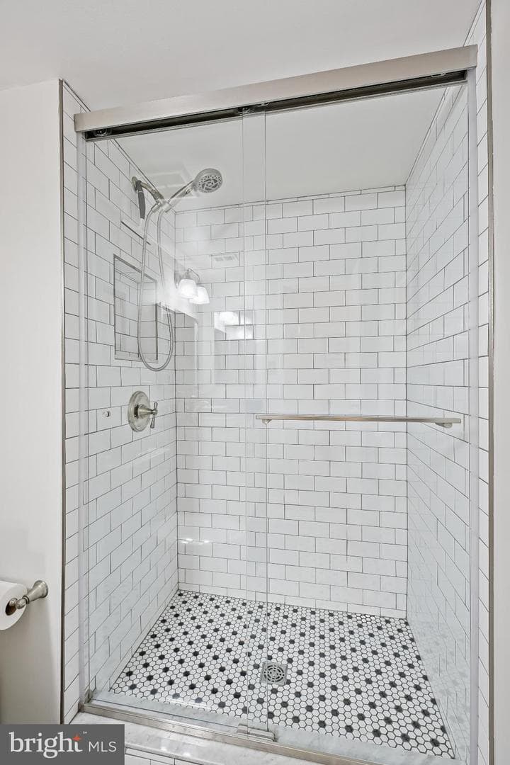 4982 Sentinel Drive #14-102 photo 31