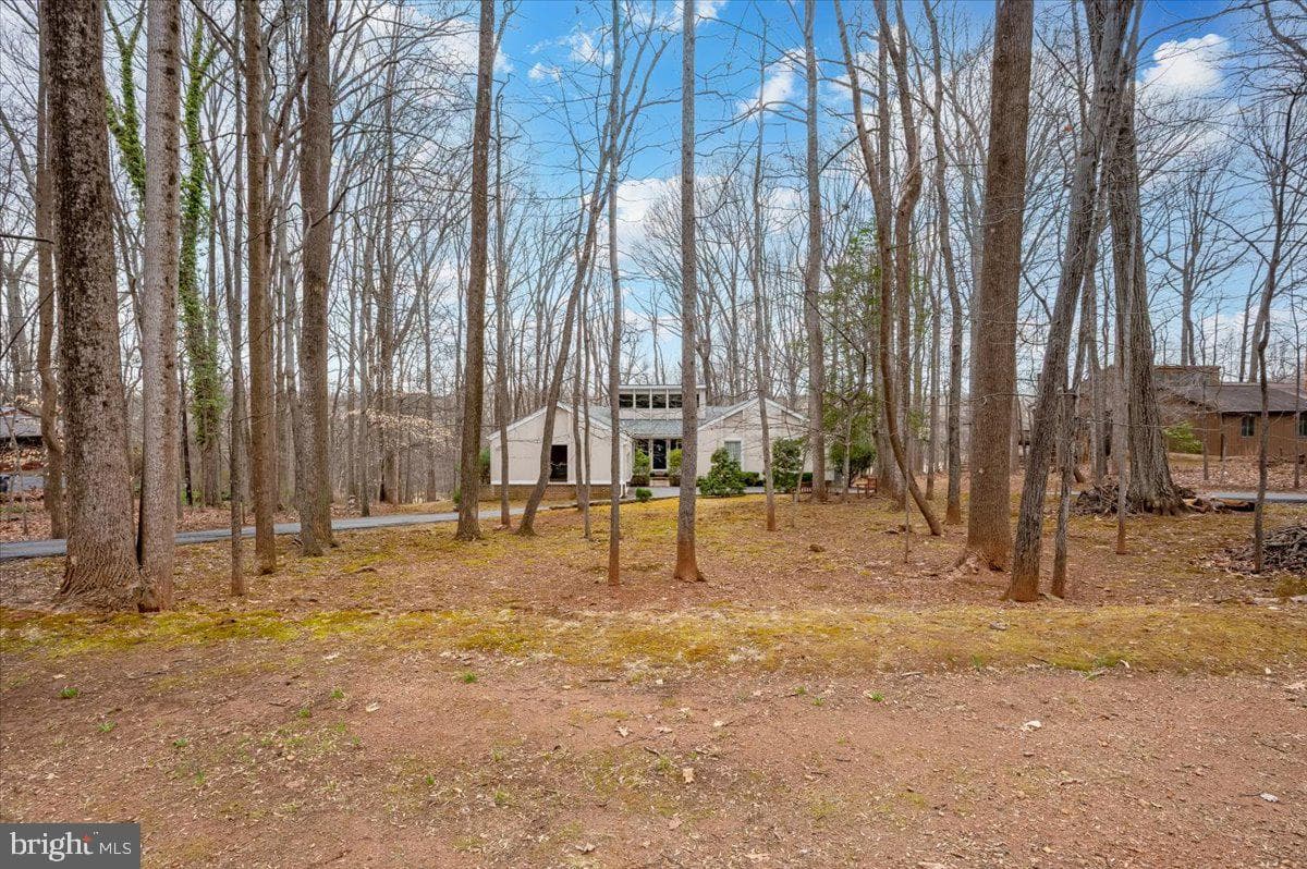 10101 Lloyd Road photo 6