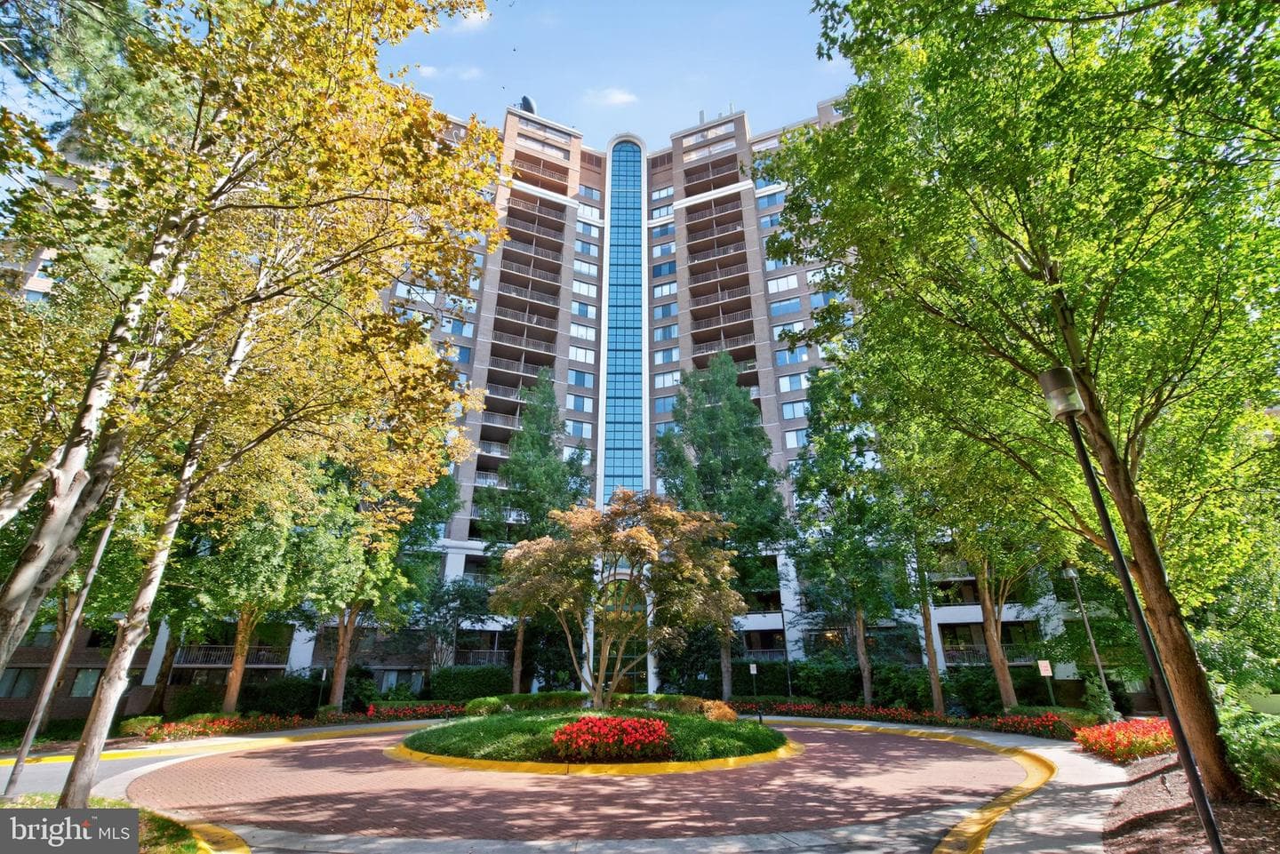 10101 Grosvenor Place #1603 photo 1
