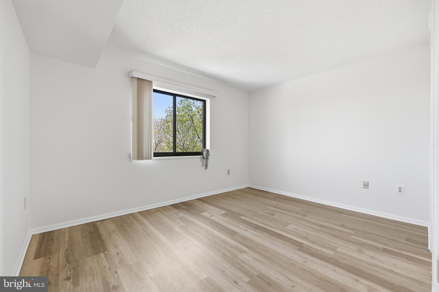 15107 Interlachen Drive #2-1006 photo 27