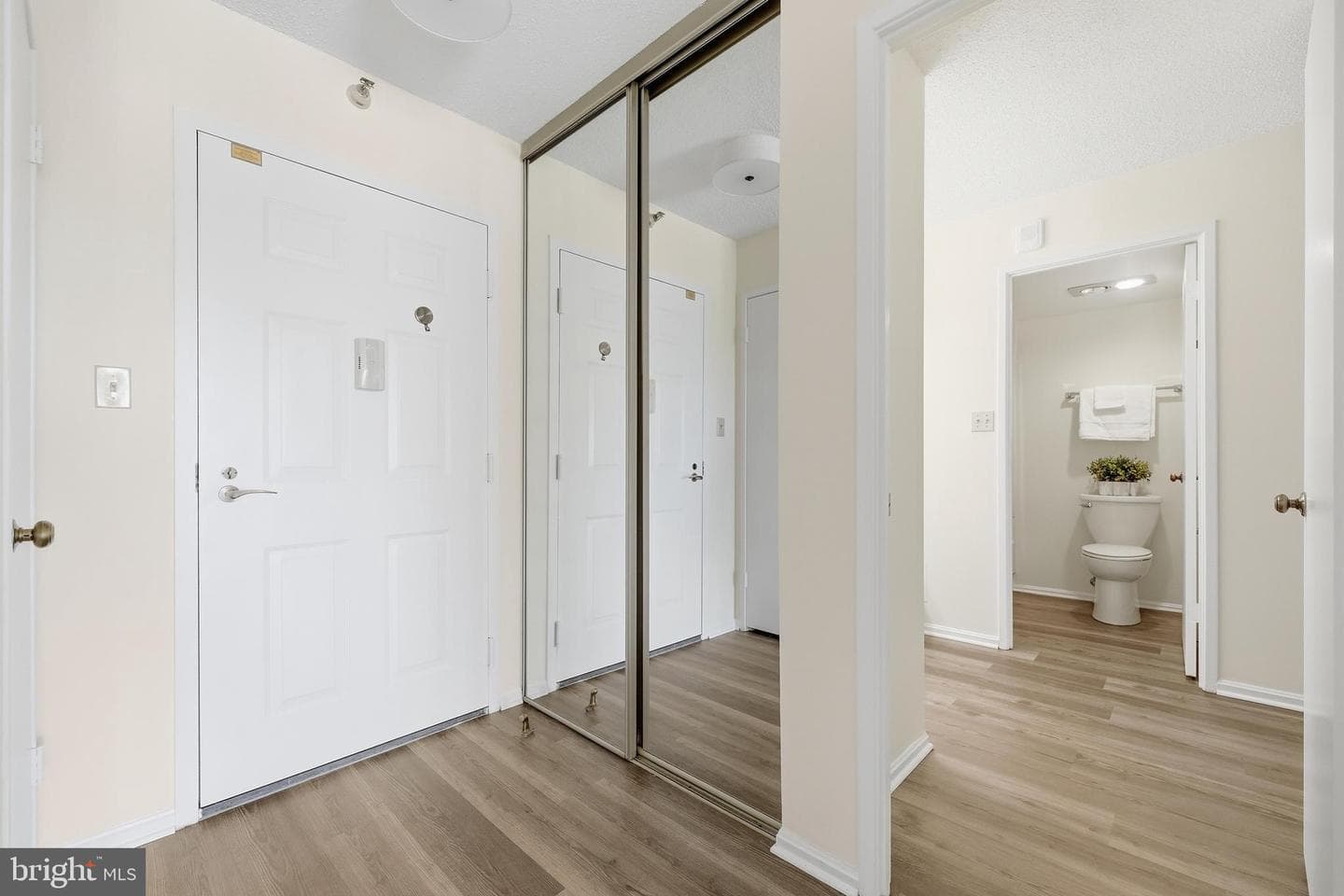 15107 Interlachen Drive #2-1006 photo 5