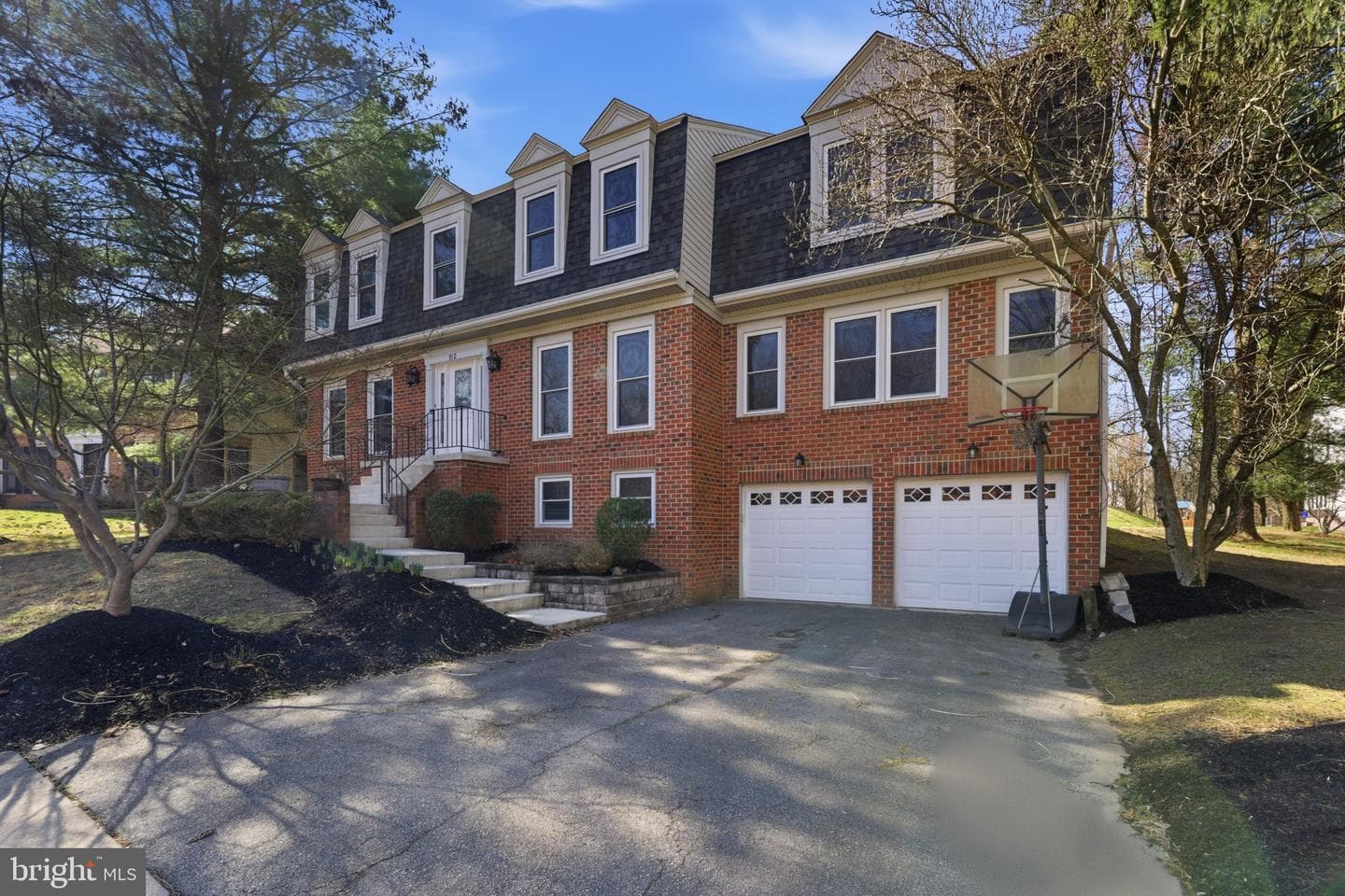 712 Brandon Green Drive photo 2