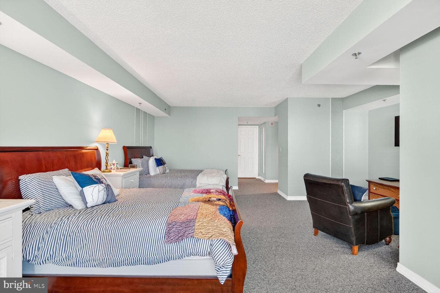 5809 Nicholson Lane #709 photo 23