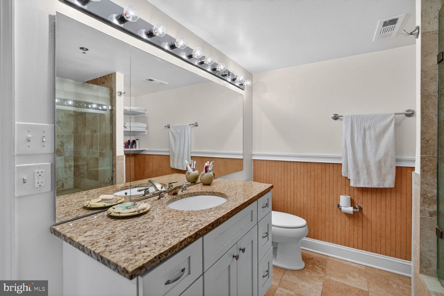 5809 Nicholson Lane #709 photo 32