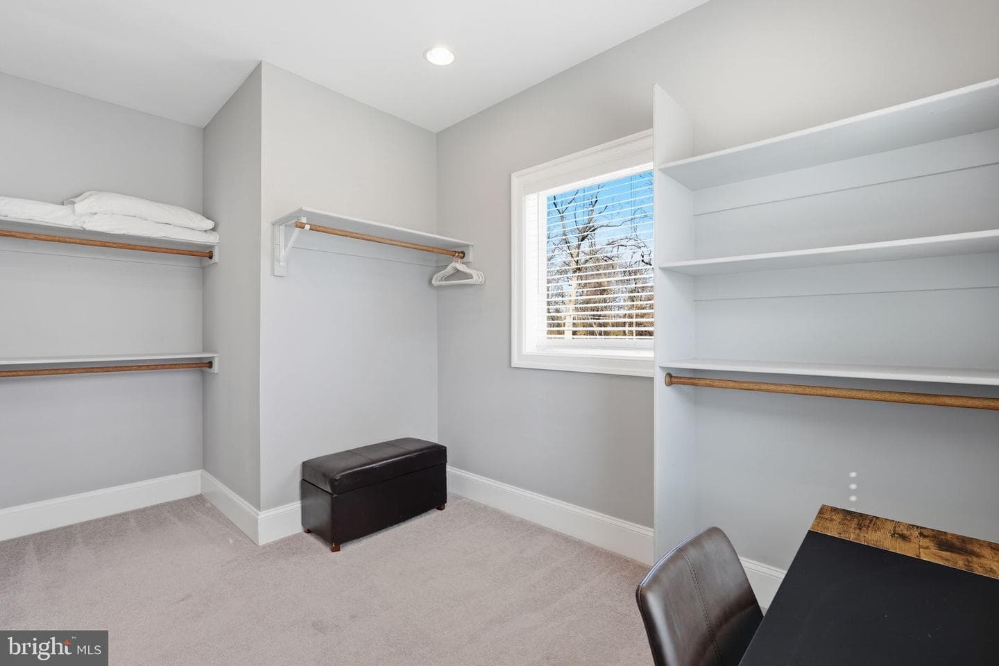 908 N Stonestreet Avenue photo 31