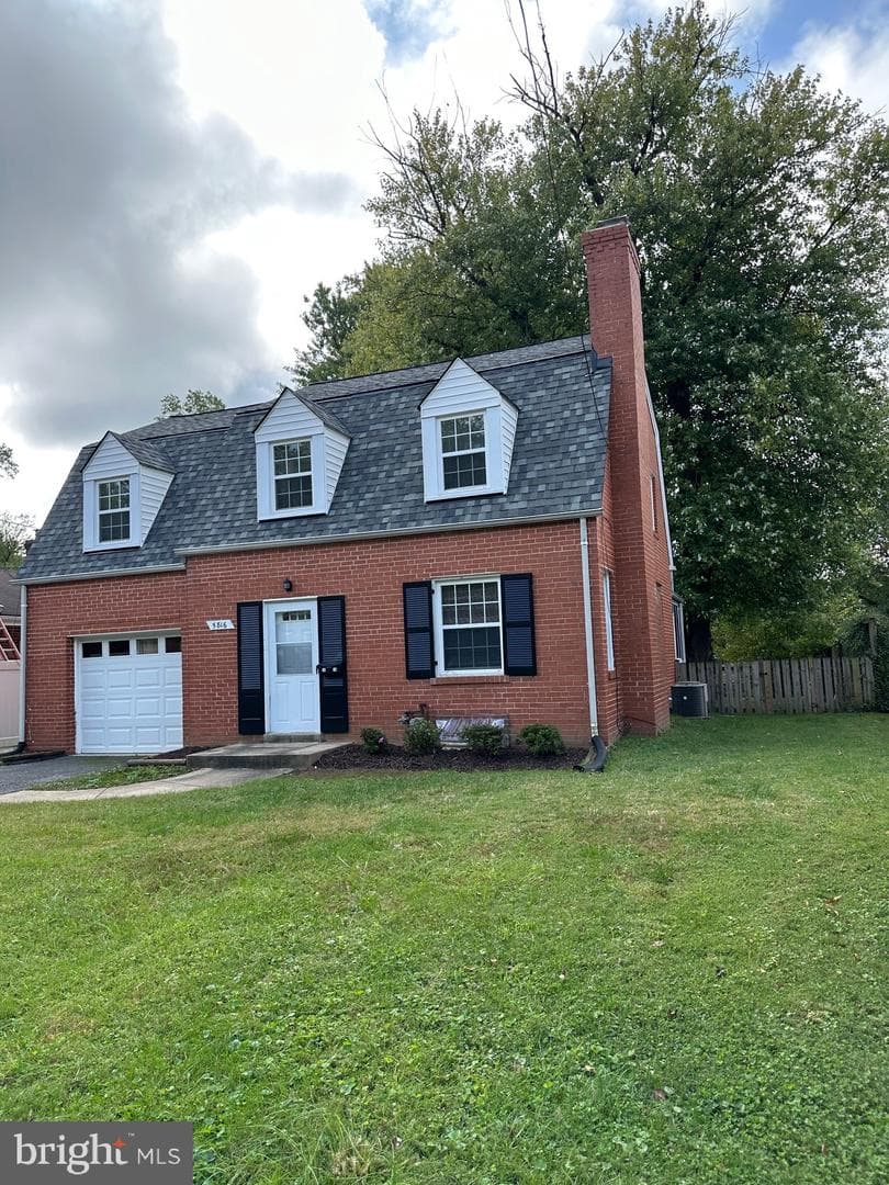 5816 Greenlawn Drive photo 4