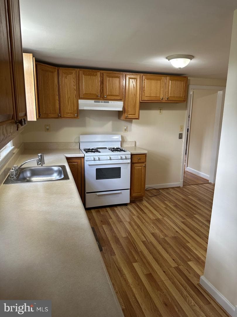 5816 Greenlawn Drive photo 7