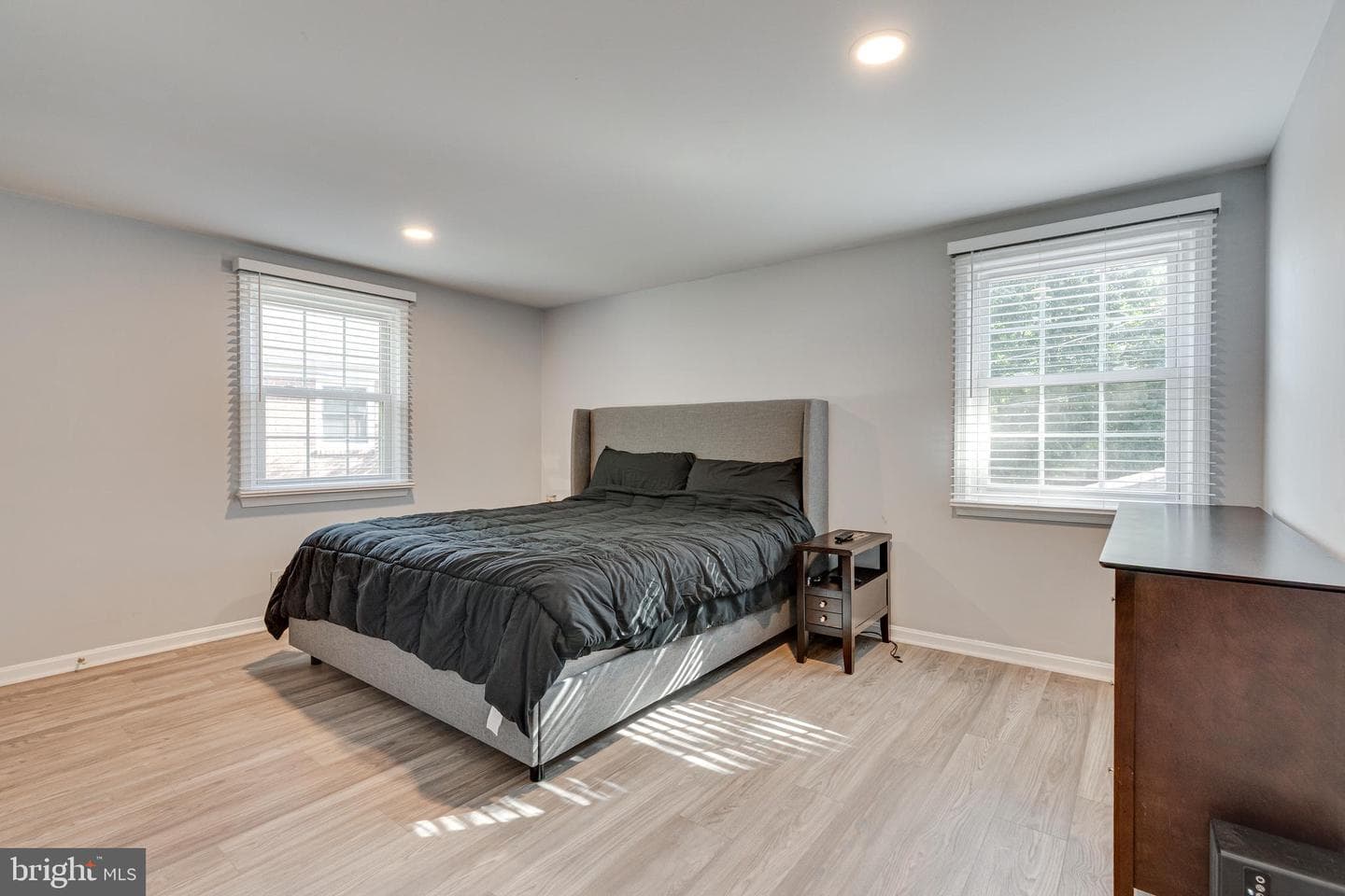 8501 Aqueduct Road photo 24