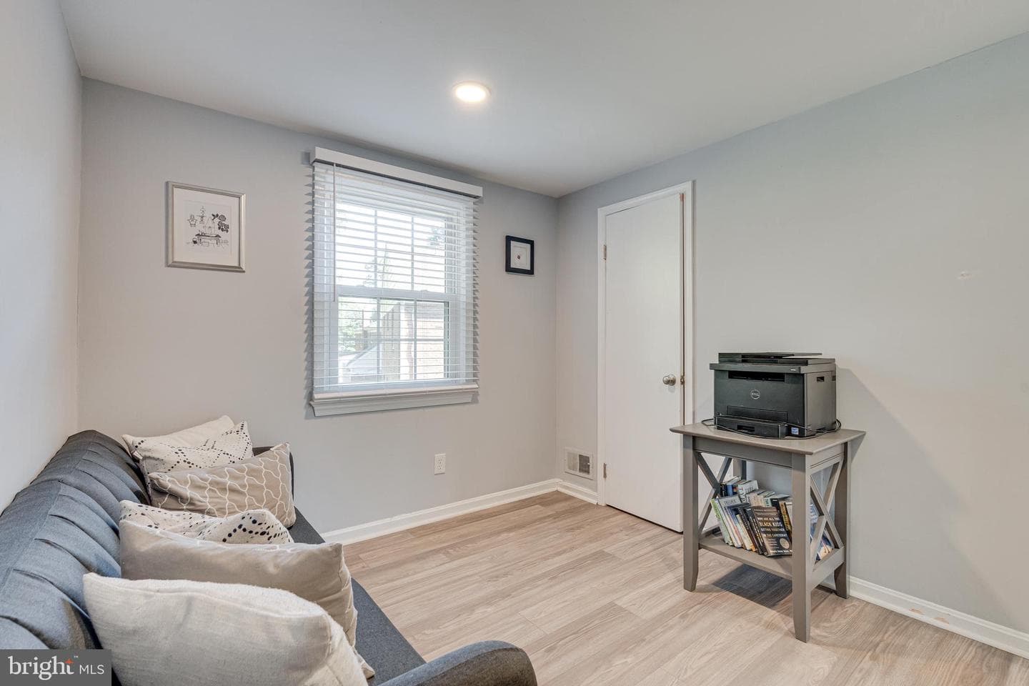 8501 Aqueduct Road photo 32