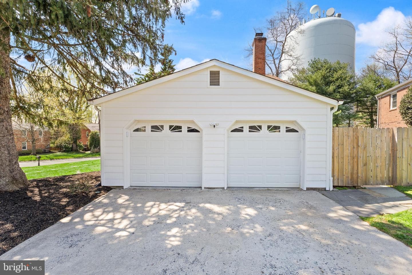 8501 Aqueduct Road photo 39