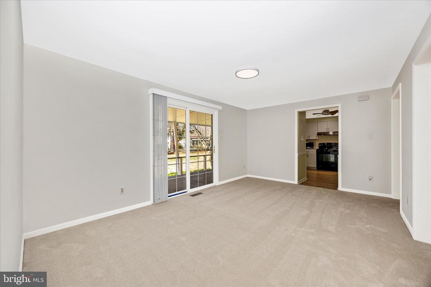 14 Cherry Grove photo 16