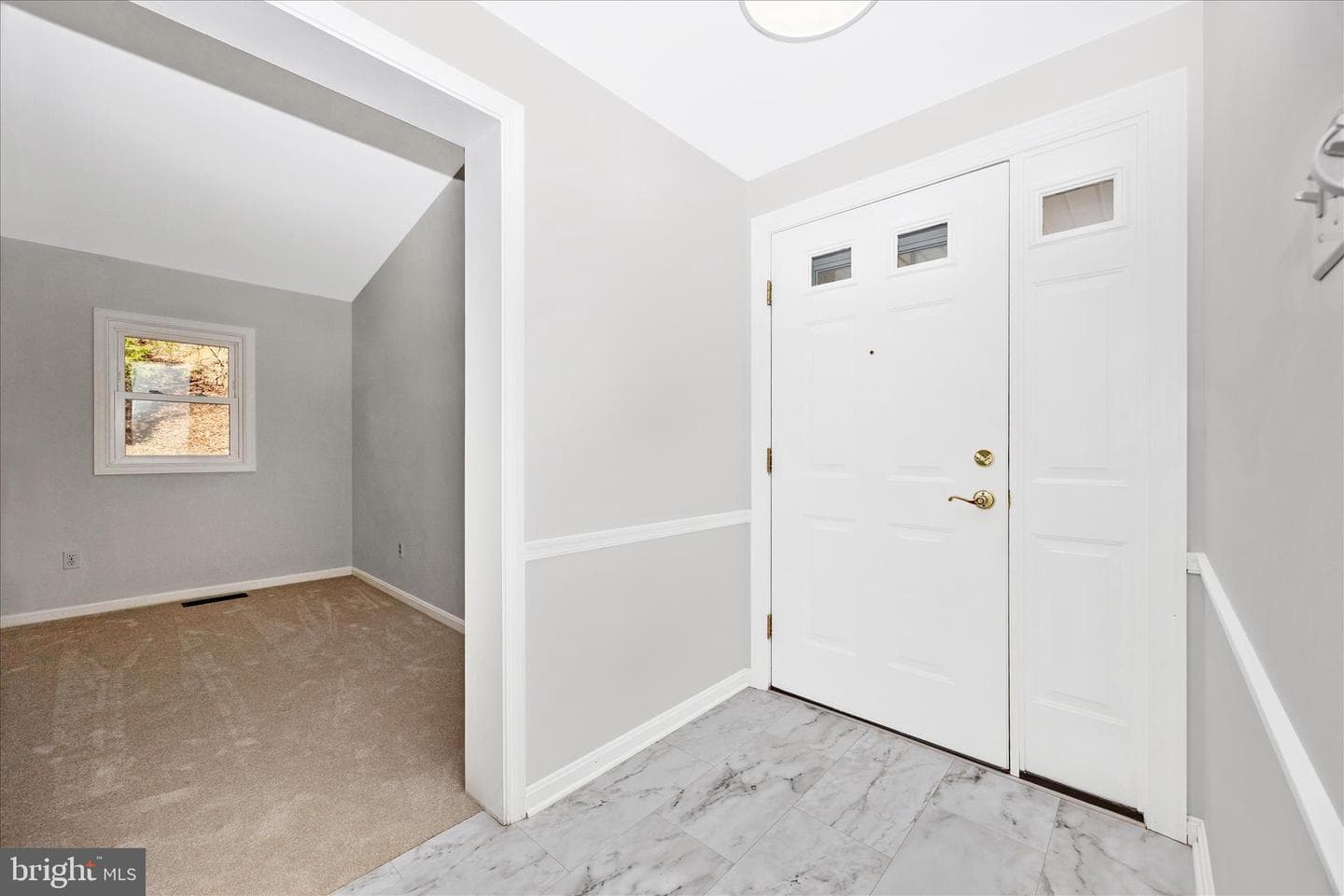 14 Cherry Grove photo 9