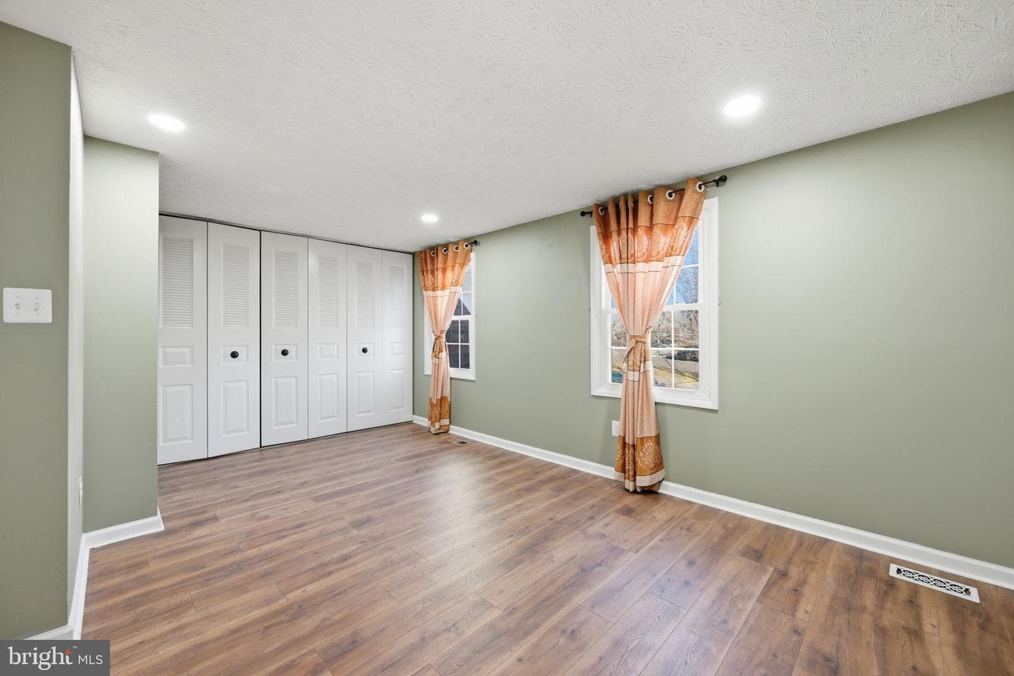 14219 Castle Boulevard #126-18 photo 19