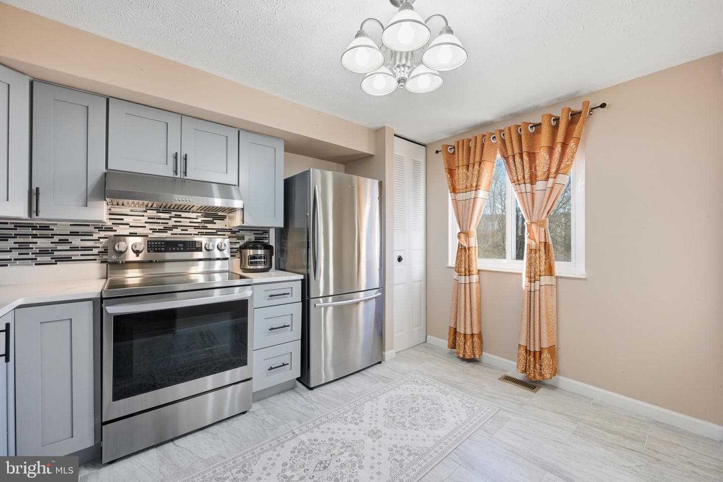 14219 Castle Boulevard #126-18 photo 8