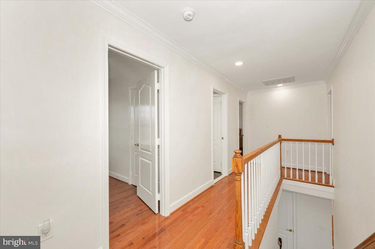 19716 Selby Avenue photo 29