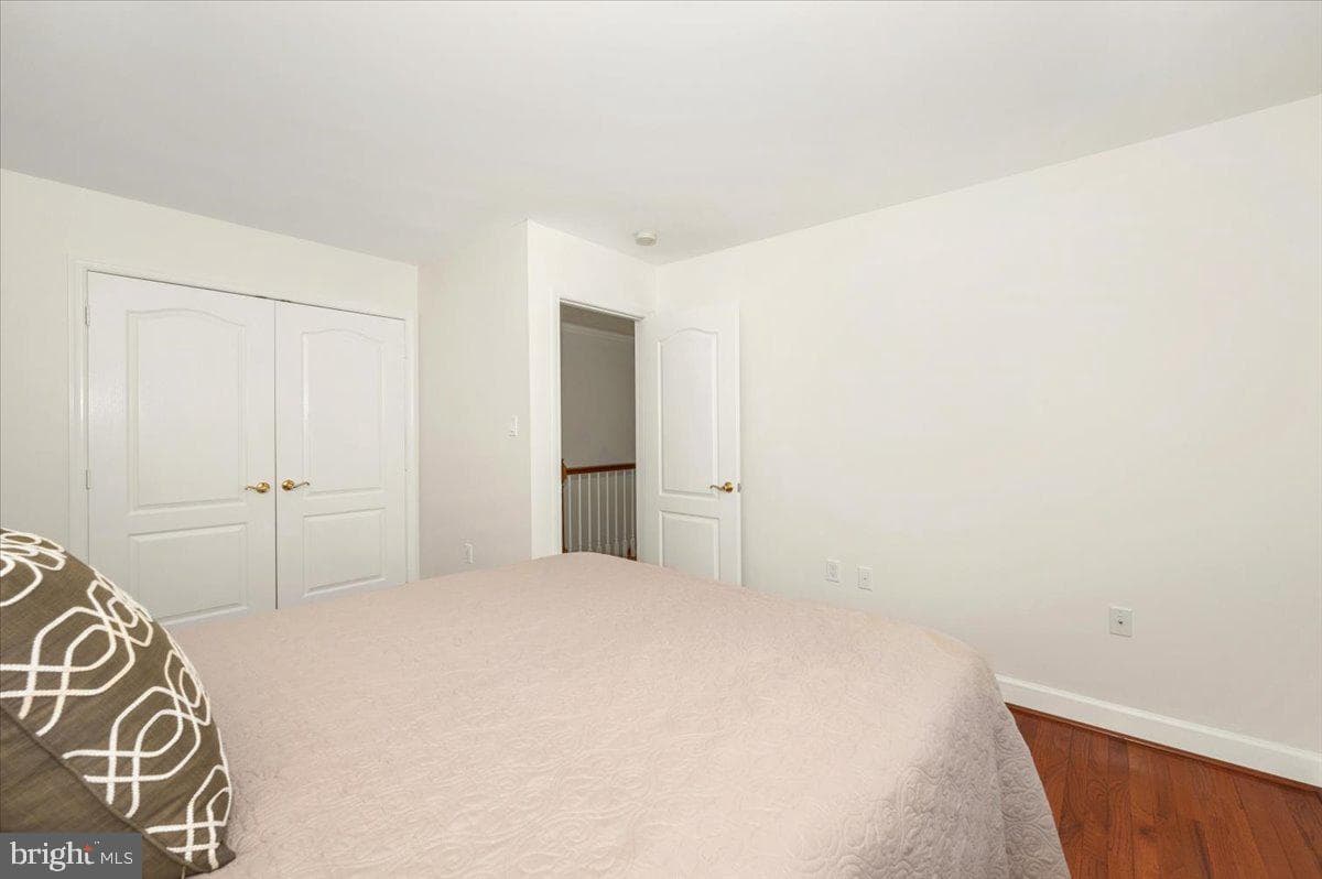 19716 Selby Avenue photo 45