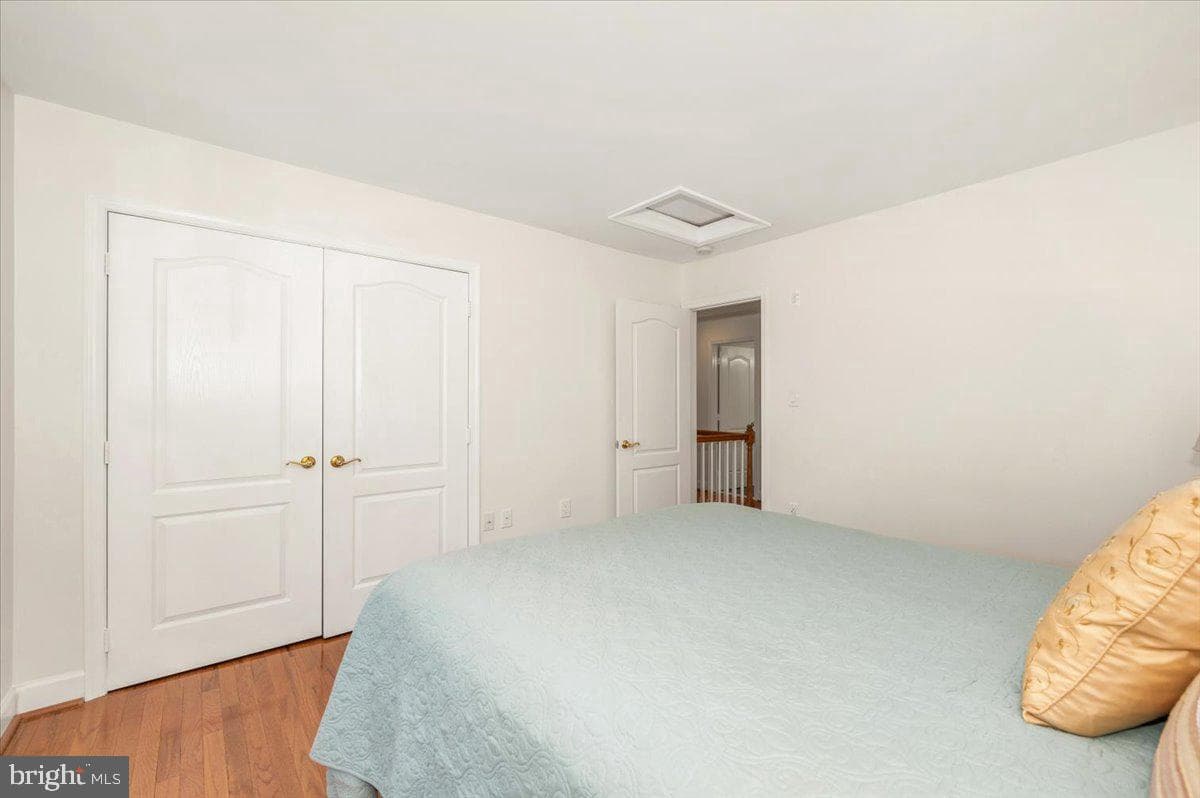 19716 Selby Avenue photo 47